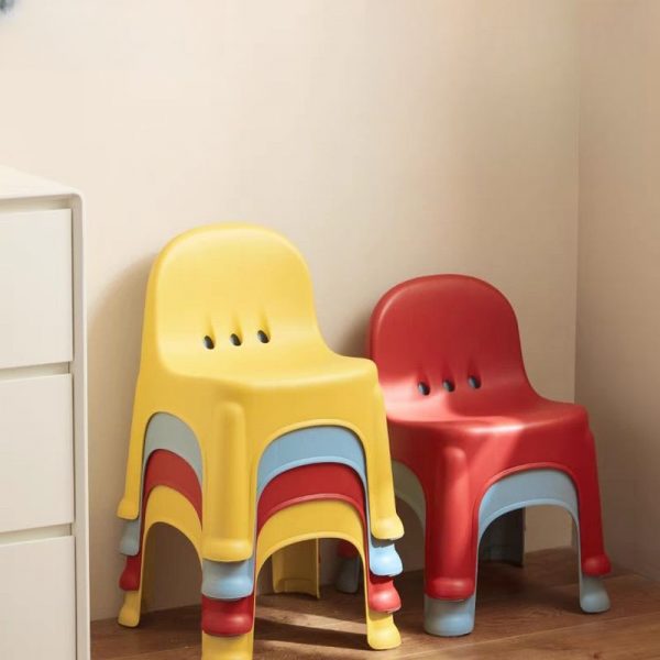 "UV Resistant Stain-Resistant Rust Resistant Waterproof Stackable Children's Chair in Plastic with Backrest"